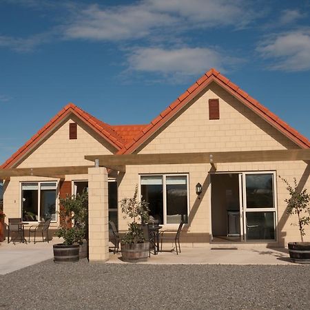 Teviot View Accommodation Amberley Bagian luar foto