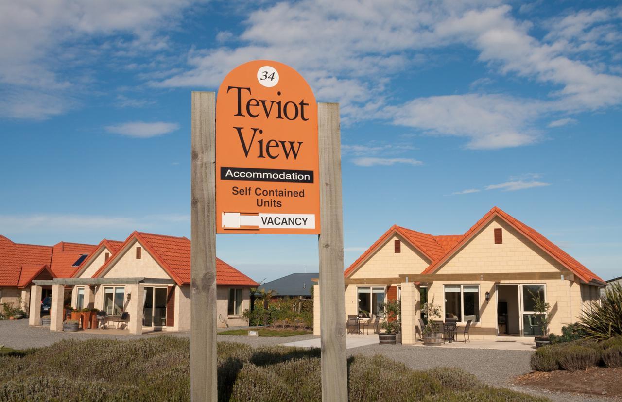 Teviot View Accommodation Amberley Bagian luar foto
