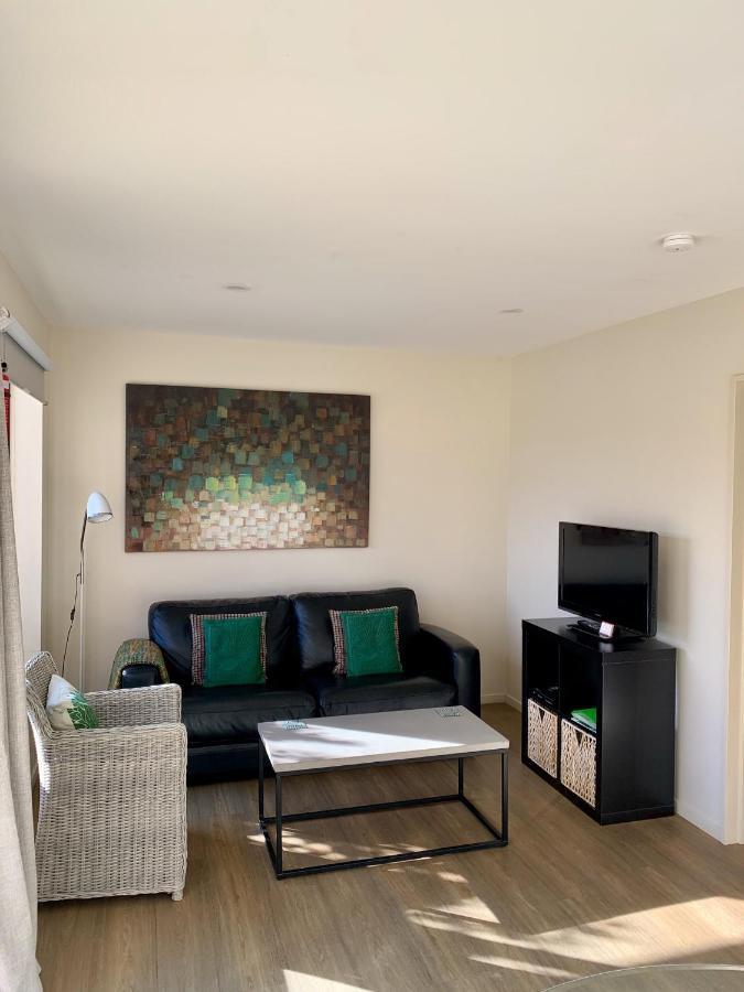 Teviot View Accommodation Amberley Bagian luar foto